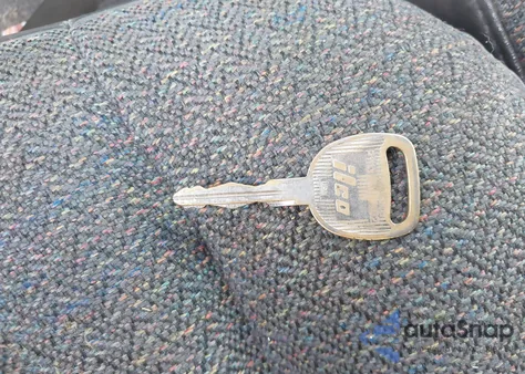 2006 Chevrolet Silverado 1500 Work Truck из США, поврежденный, VIN 2GCEC19V661330188